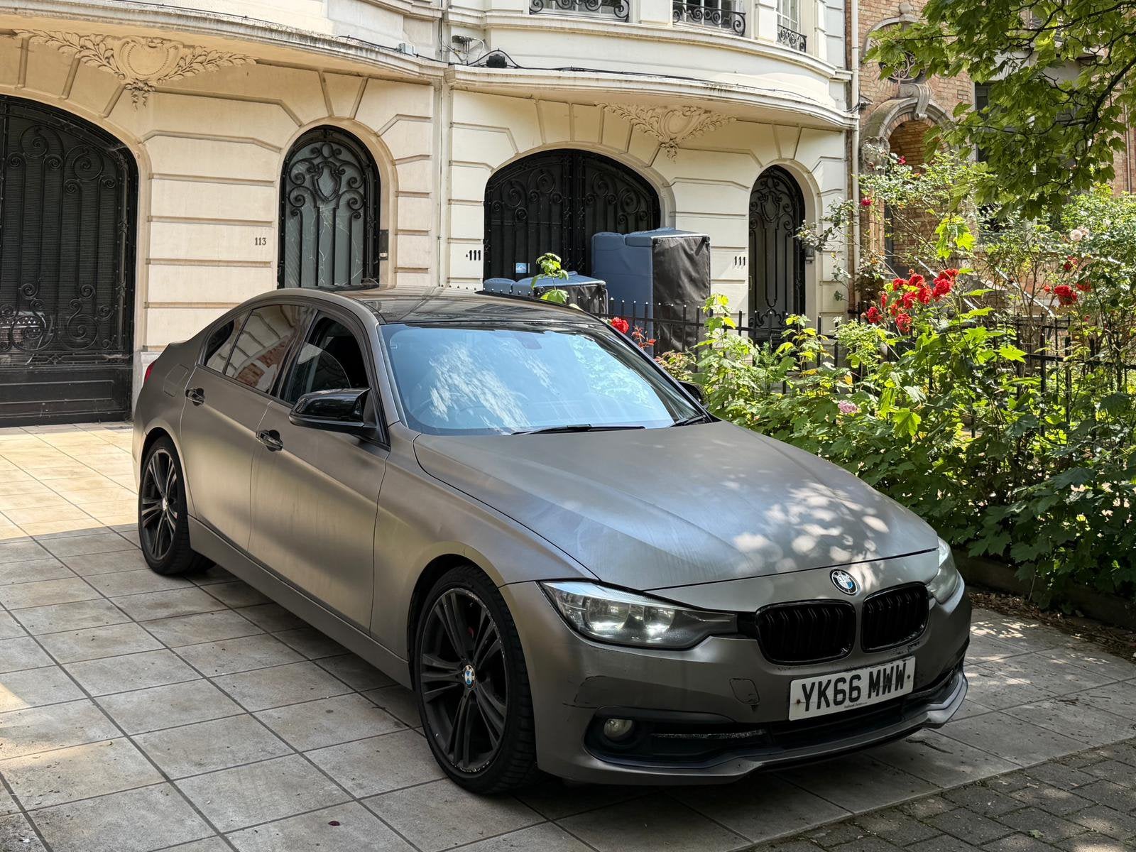 BMW 320d RHD, Auto's, BMW, Particulier, 3 Reeks, Diesel, Euro 6, Berline, 5 deurs, Automaat, Overige kleuren, Overige kleuren
