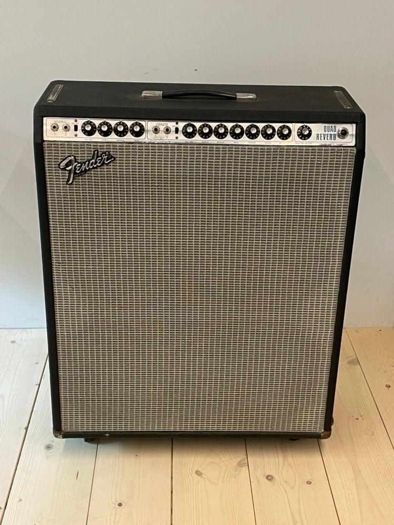 Fender Quad Reverb 135-Watt 4x12" - Silverface Amp, Muziek en Instrumenten, Versterkers | Bas en Gitaar, Ophalen, Gebruikt, Gitaar