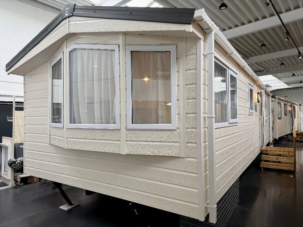 STOCK – NEW HORIZON 900 x 370/2 (BESTSELLER), Caravans en Kamperen, Tot en met 4