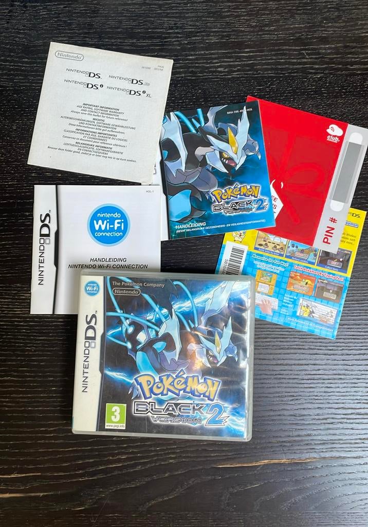 Pokemon black 2 compleet in doosje, Games en Spelcomputers, Games | Nintendo DS, Online, Gebruikt, 1 speler, Vanaf 7 jaar