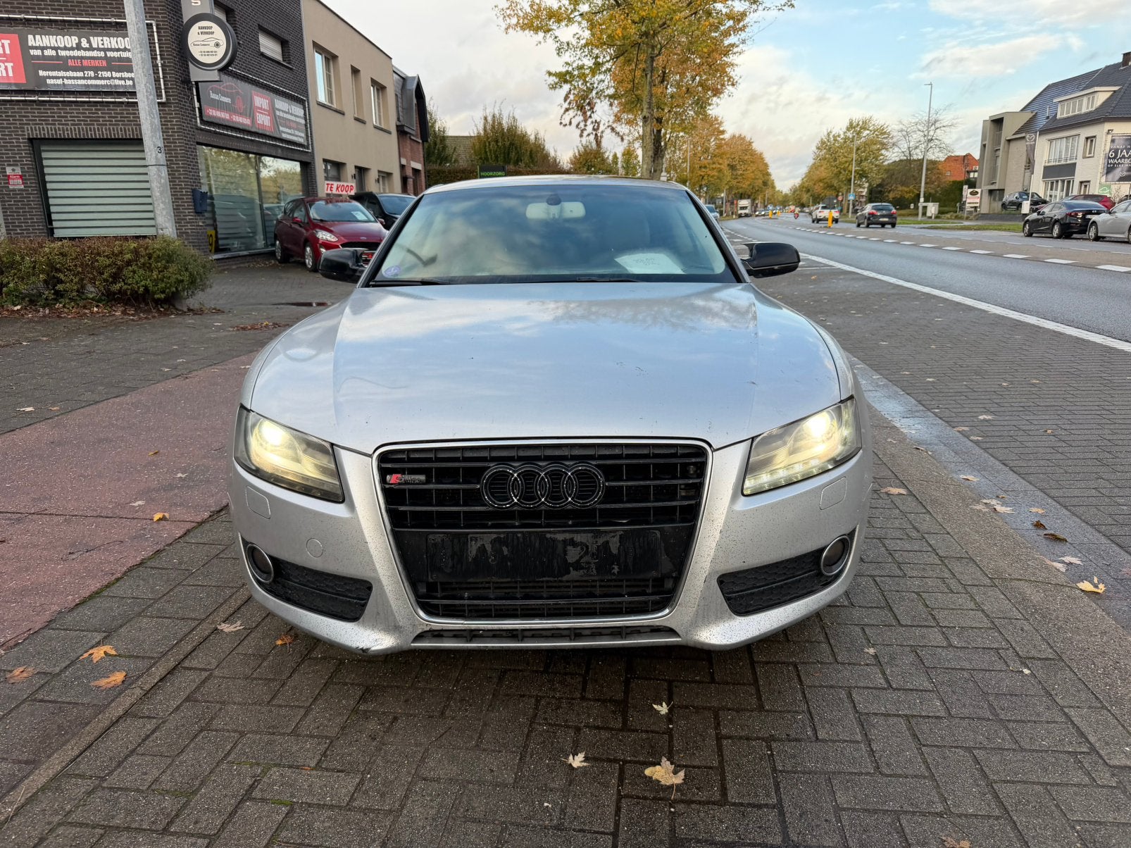 Audi A5 2.0 benzine Manuel 2009 Gps panodak leder, Auto's, Voorwielaandrijving, 4 cilinders, 1984 cc, Leder