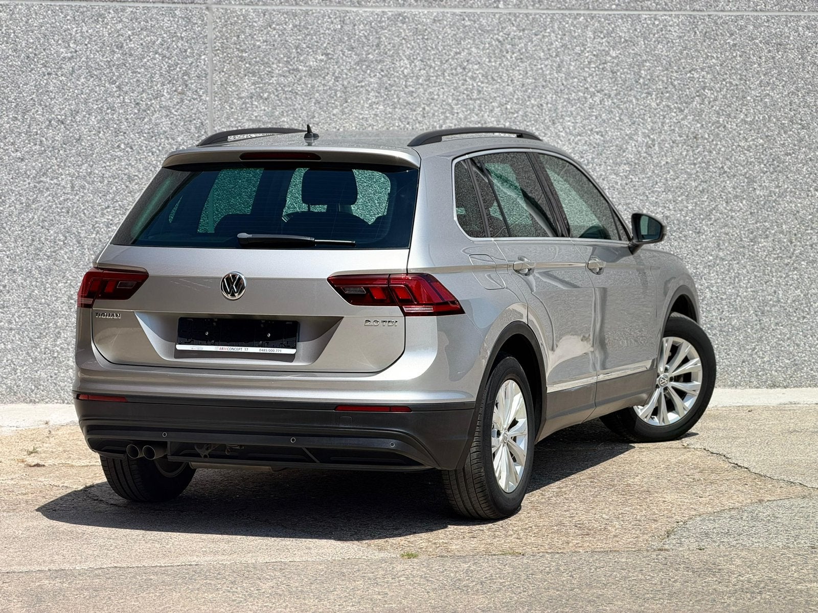 Volkswagen Tiguan 2.0 TDI diesel 2017 DSG/ Garantie 12 Mois, Autos, Argent ou Gris, Achat, Euro 6, Entreprise