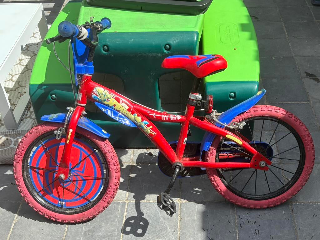 Spiderman kleuterfiets, Fietsen en Brommers, Ophalen, Gebruikt