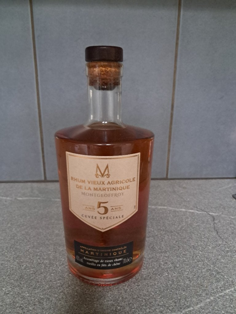 Montfort Roy Rhum Vieux Agricole 5 jaar, Ophalen, Champagne