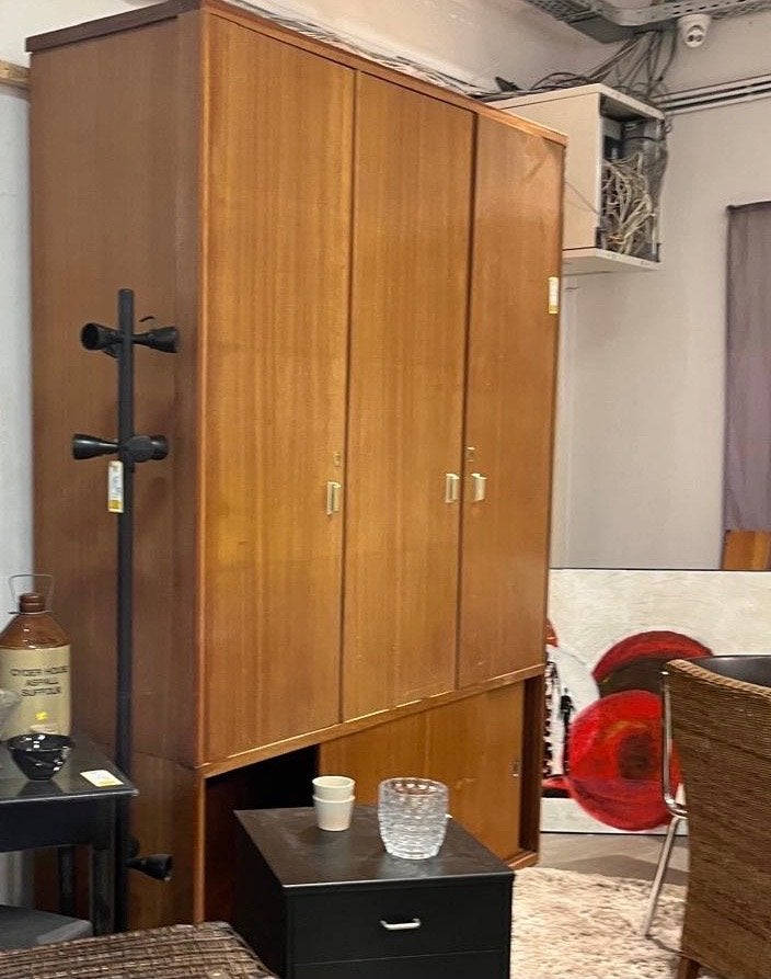 Armoire, Maison & Meubles, 150 à 200 cm, Enlèvement, Utilisé, 200 cm ou plus