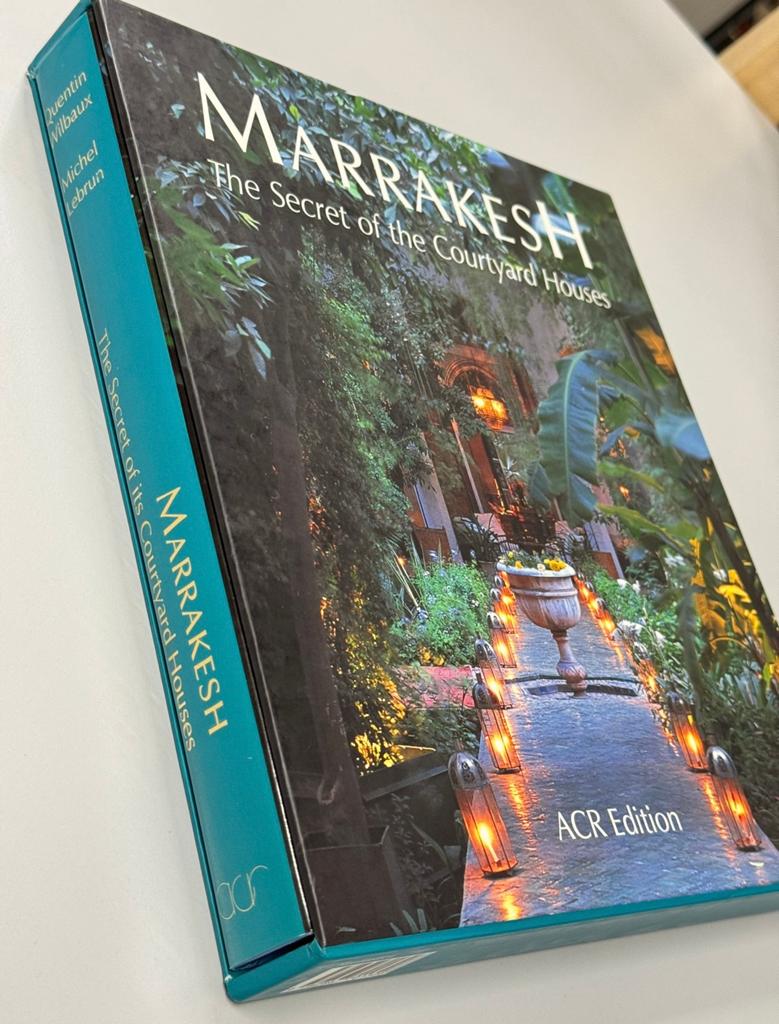 Marrakech Le secret de ses maisons de cour ACR Edition 99, Livres, Enlèvement ou Envoi, Comme neuf