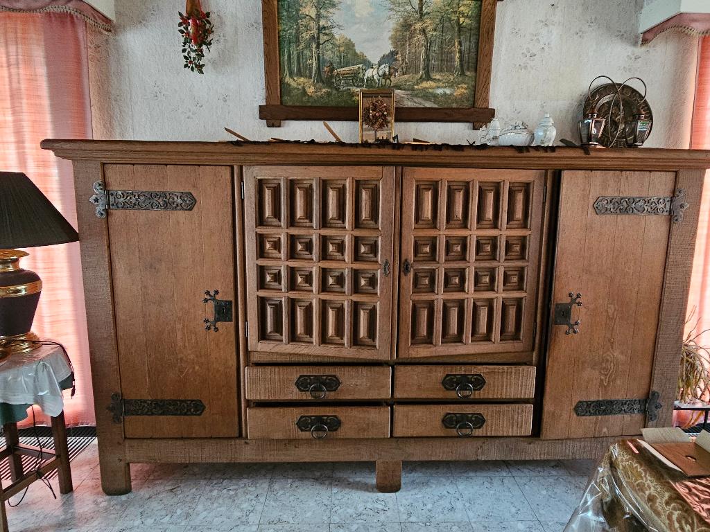 eetkamer, Ophalen, Zo goed als nieuw, Zware eik, 4 tot 6 stoelen