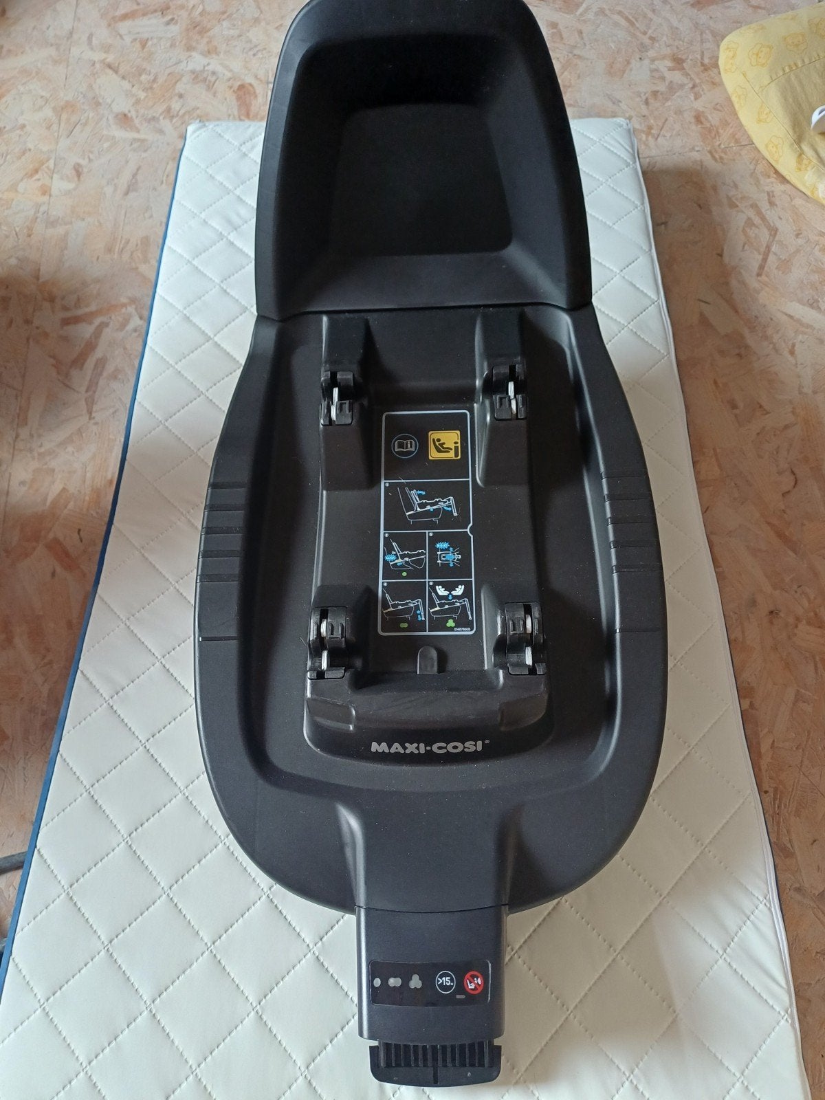 Maxi cosi autostoel + maxi cosi basis, Enfants & Bébés, Sièges auto, Comme neuf, Maxi-Cosi, 0 à 13 kg, Isofix, Protection latérale