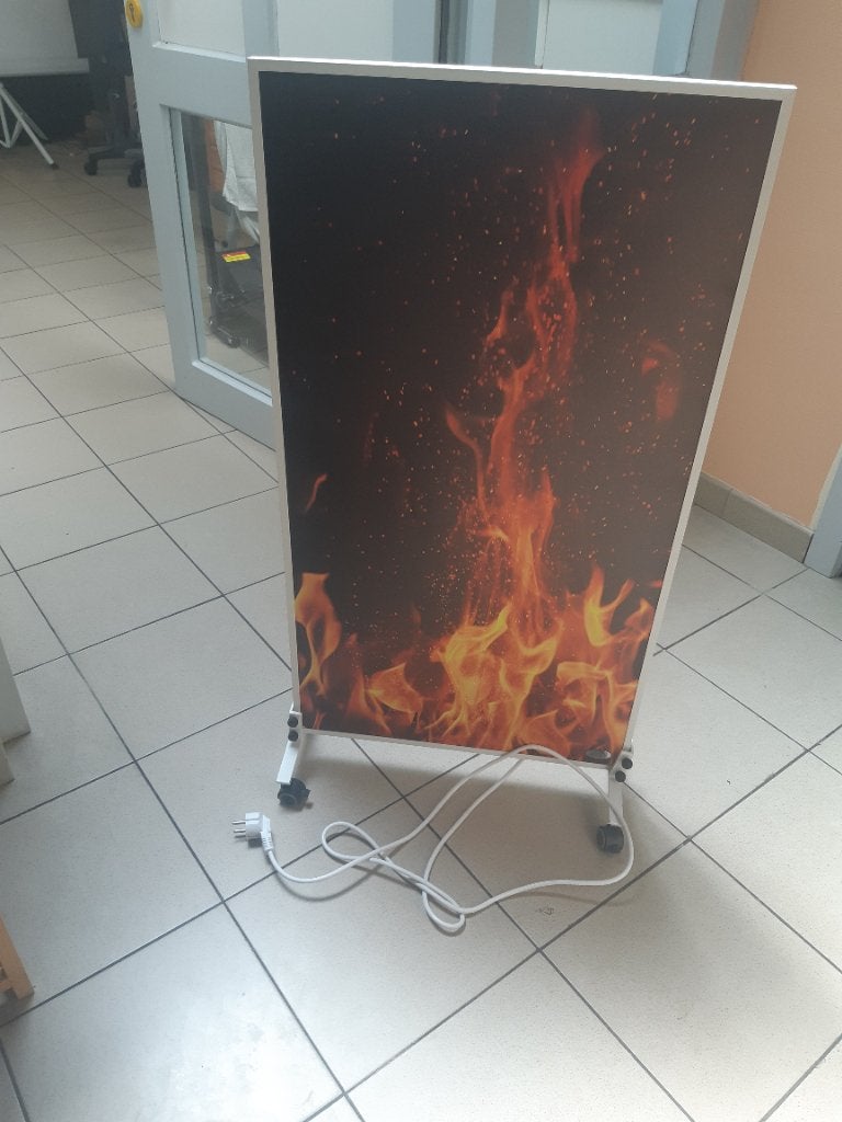 Infrarood verwarmingspaneel konighaus, Ophalen, Radiator, Zo goed als nieuw, 60 tot 150 cm
