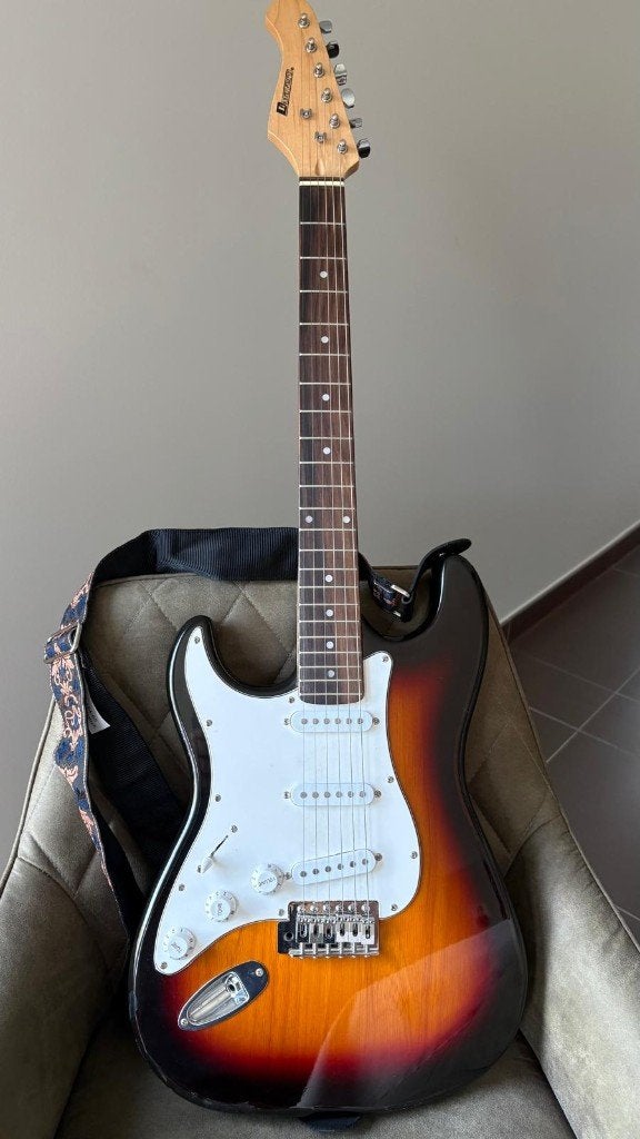 Elektrische gitaar (linkshandige), Ophalen, Gebruikt, Solid body