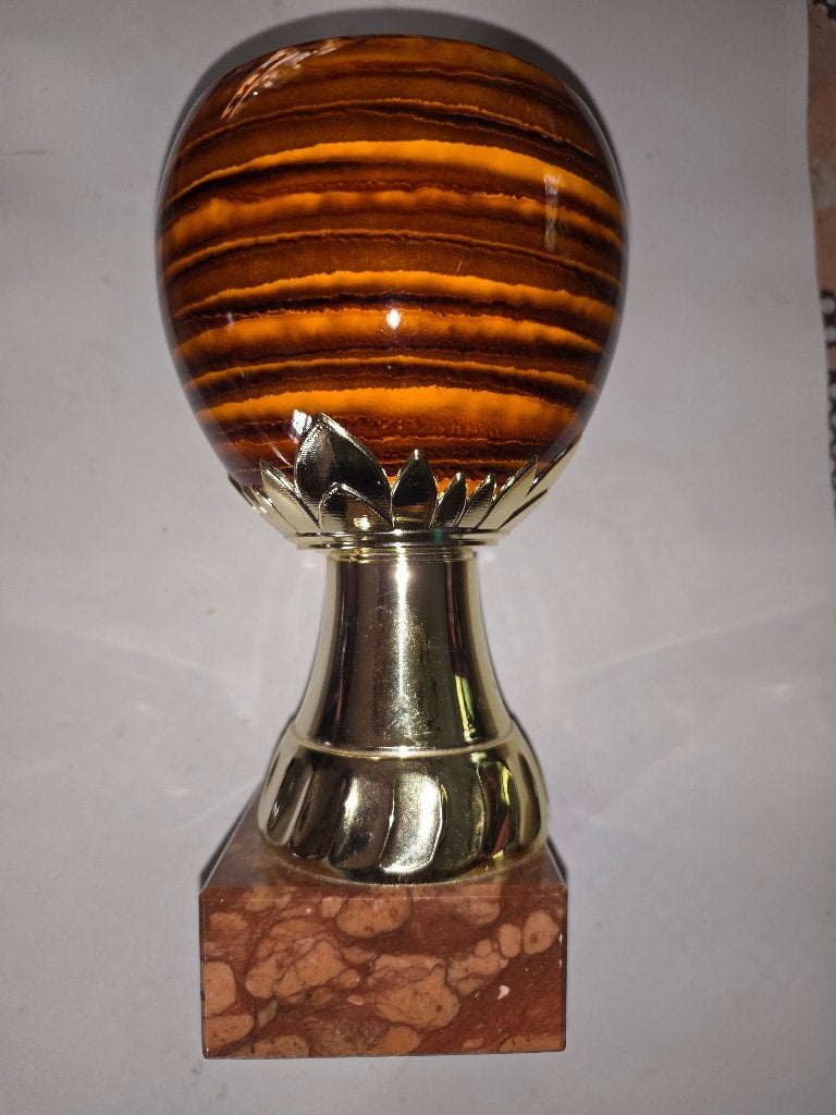 Beker (trofee), Ophalen, Zo goed als nieuw