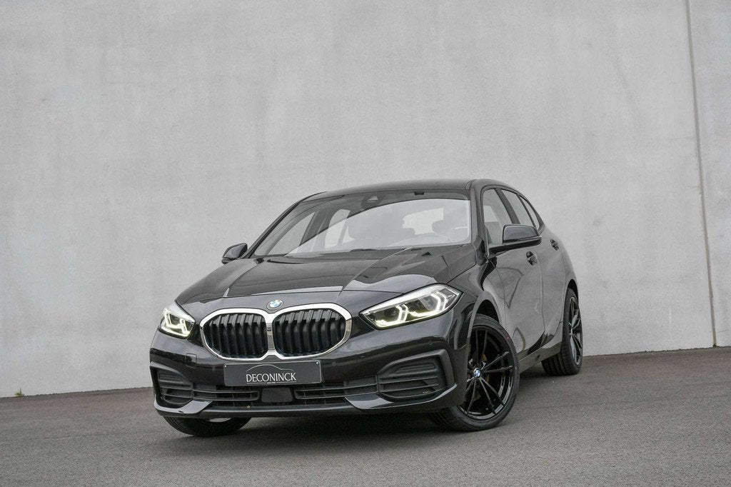 BMW 1 Serie 116 116 d *LED*NAVIGATIE*BLUETOOTH*CC*PDC*CARPLA, Autos, BMW, Achat, Entreprise, Noir, 5 portes