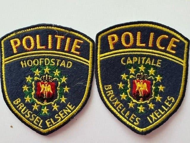Brussel hoofdstad badges, nieuw NL/FR, Envoi, Neuf