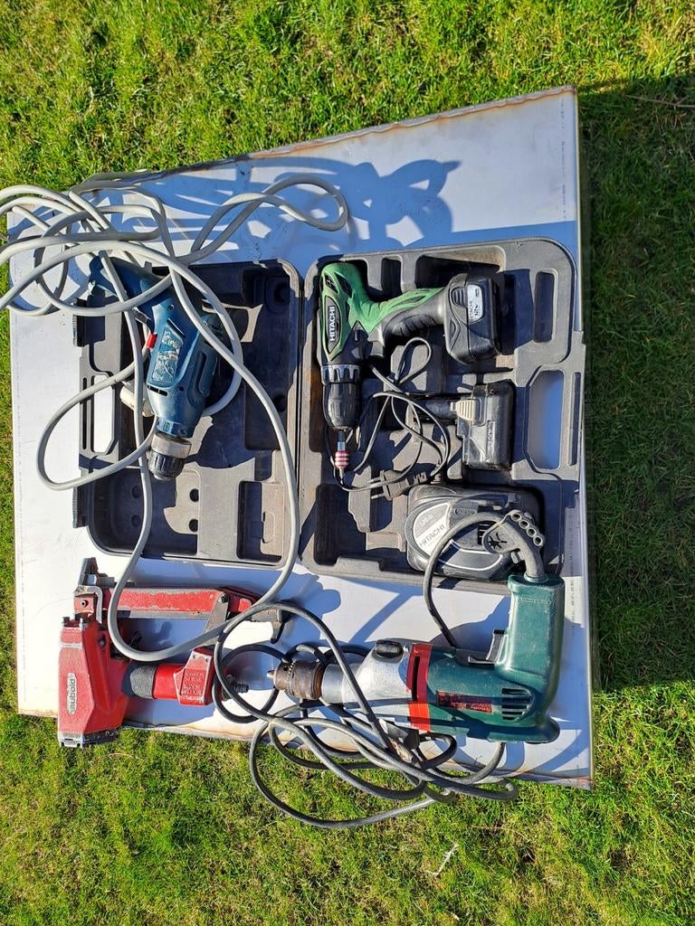 Boor en schroefmachine,boormachine,nagel en nietpistool, Doe-het-zelf en Bouw, Ophalen