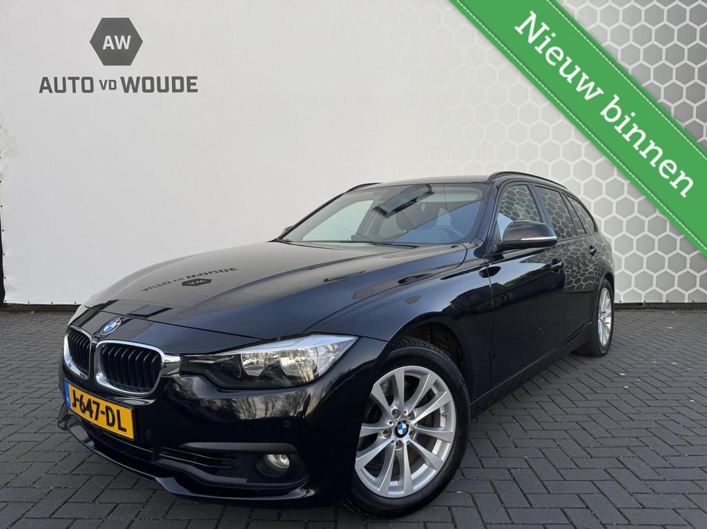 BMW 3-serie Touring 330d Centennial High Executive Trekhaak, Cuir, 1800 kg, Entreprise, Carnet d'entretien