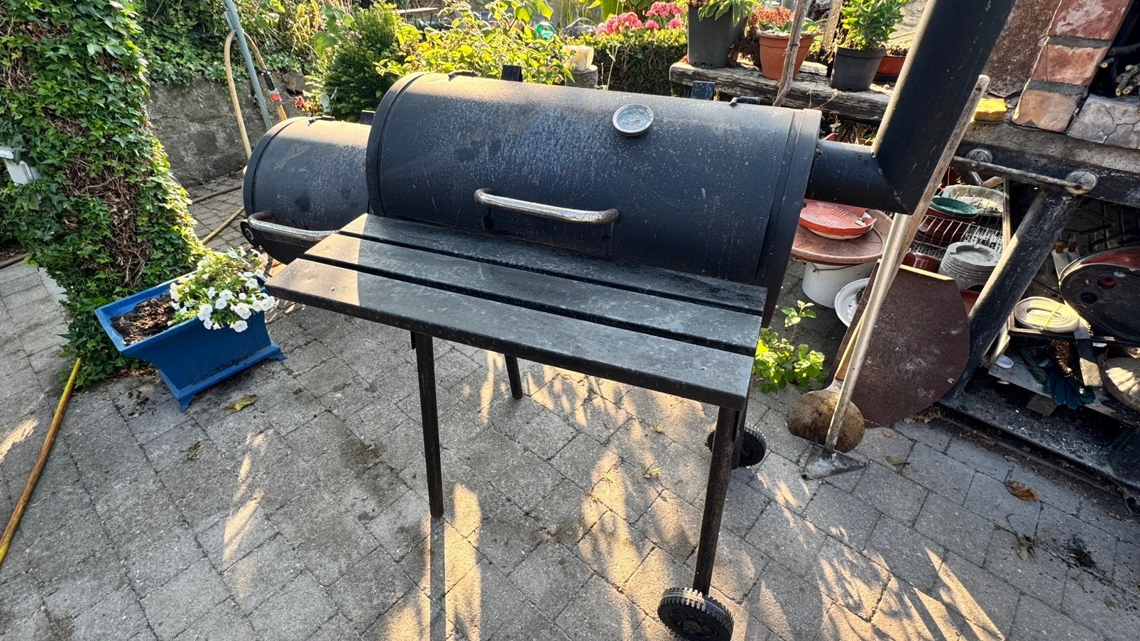 Plaatstalen BBQ met rookoven, Tuin en Terras, Ophalen