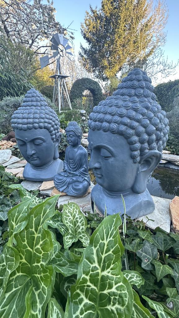 Lot de 3 superbes statues de Bouddha en résine int/ext - 35€, Enlèvement, Neuf, Synthétique, Bouddha