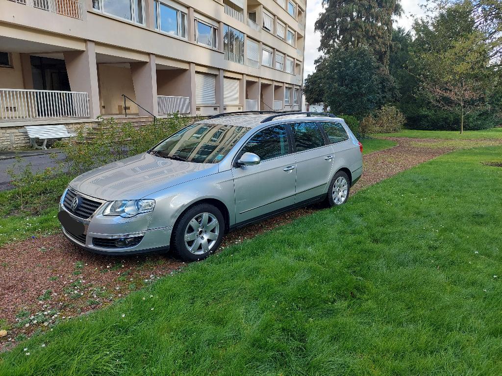 Passat SW 2.0 TDI 140, Auto's, Volkswagen, Particulier, Passat, Diesel, Break, 5 deurs, Handgeschakeld, Zilver of Grijs, Zwart