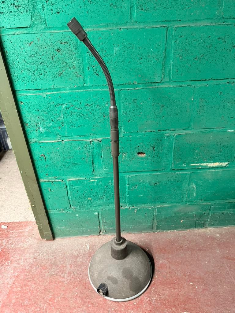 Neumann Elephant Feet stands Ultra Rare, Muziek en Instrumenten, Ophalen, Gebruikt, Microfoon