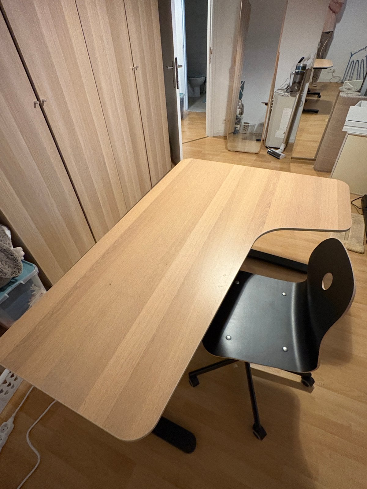 Ikea bureau d’angle + chaise, Enlèvement, Comme neuf, IKEA