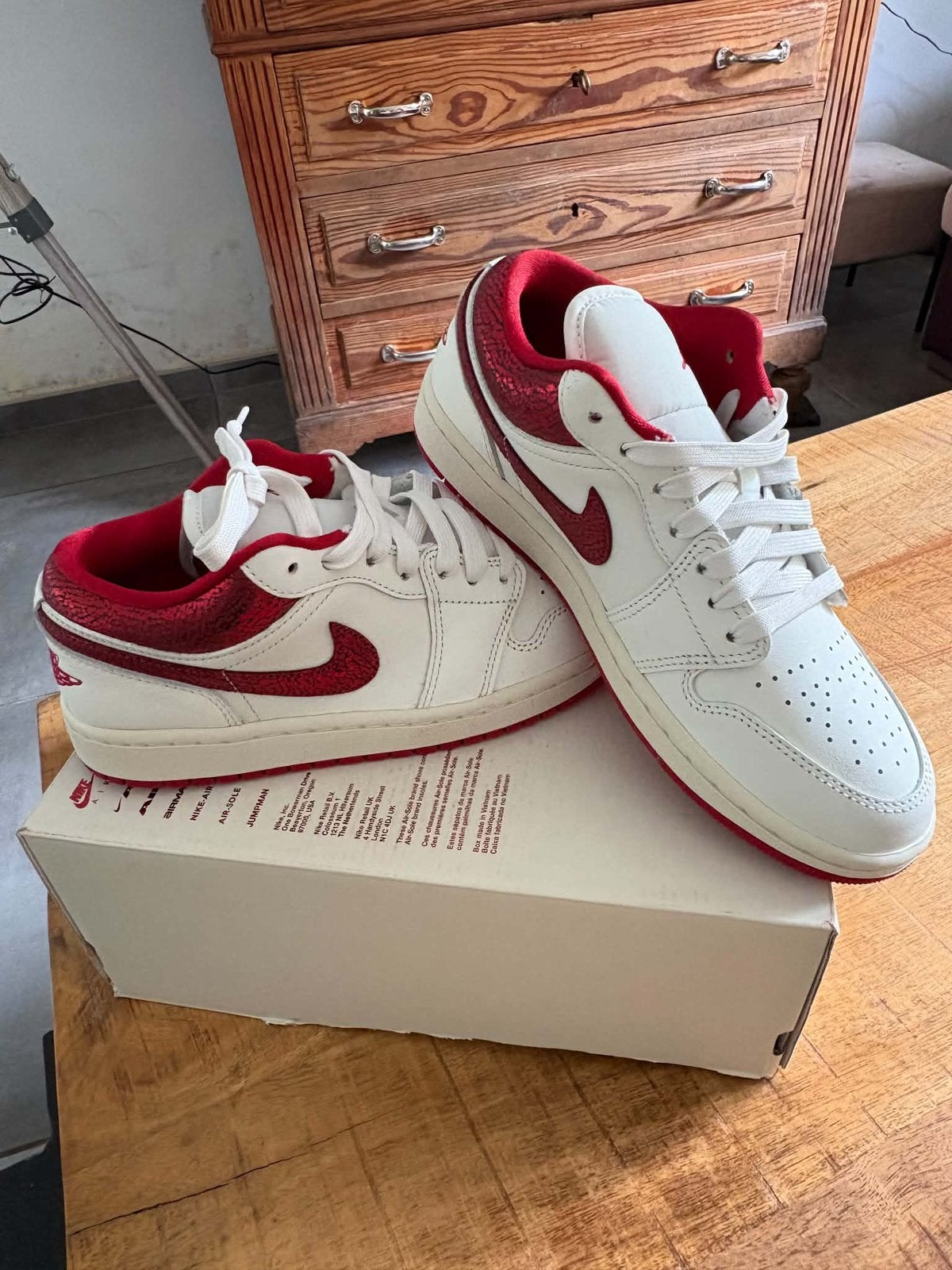 Nike Air Jordan 1 Ruby, Ophalen of Verzenden, Nieuw, Sneakers
