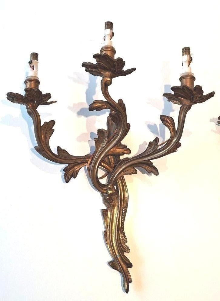 2 Chandeliers en bronze, Enlèvement