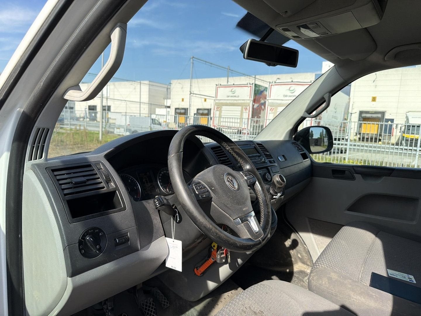 Volkswagen Transporter 2.0 TDI L1H2 BM | € 3.950,- NETTO! |, Autos, Achat, Entreprise, Boîte manuelle, Blanc