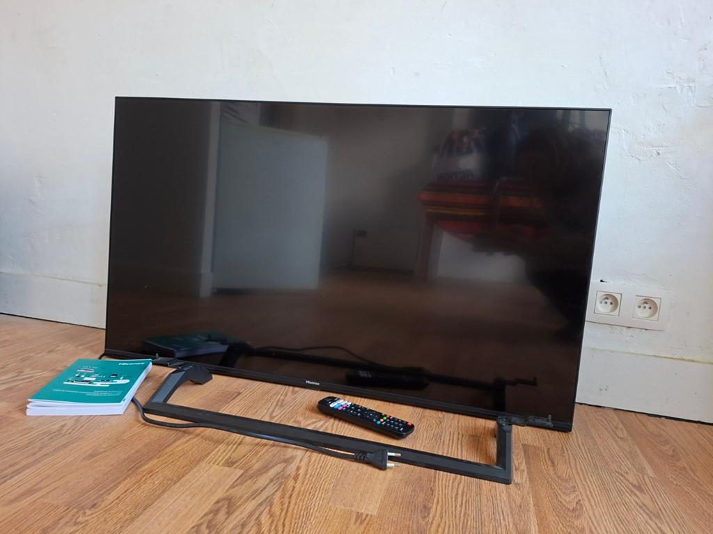 Tv Hisense 43 inch., TV, Hi-fi & Vidéo, Télévisions, Utilisé, 40 à 60 cm, Full HD (1080p), Autres marques, Enlèvement