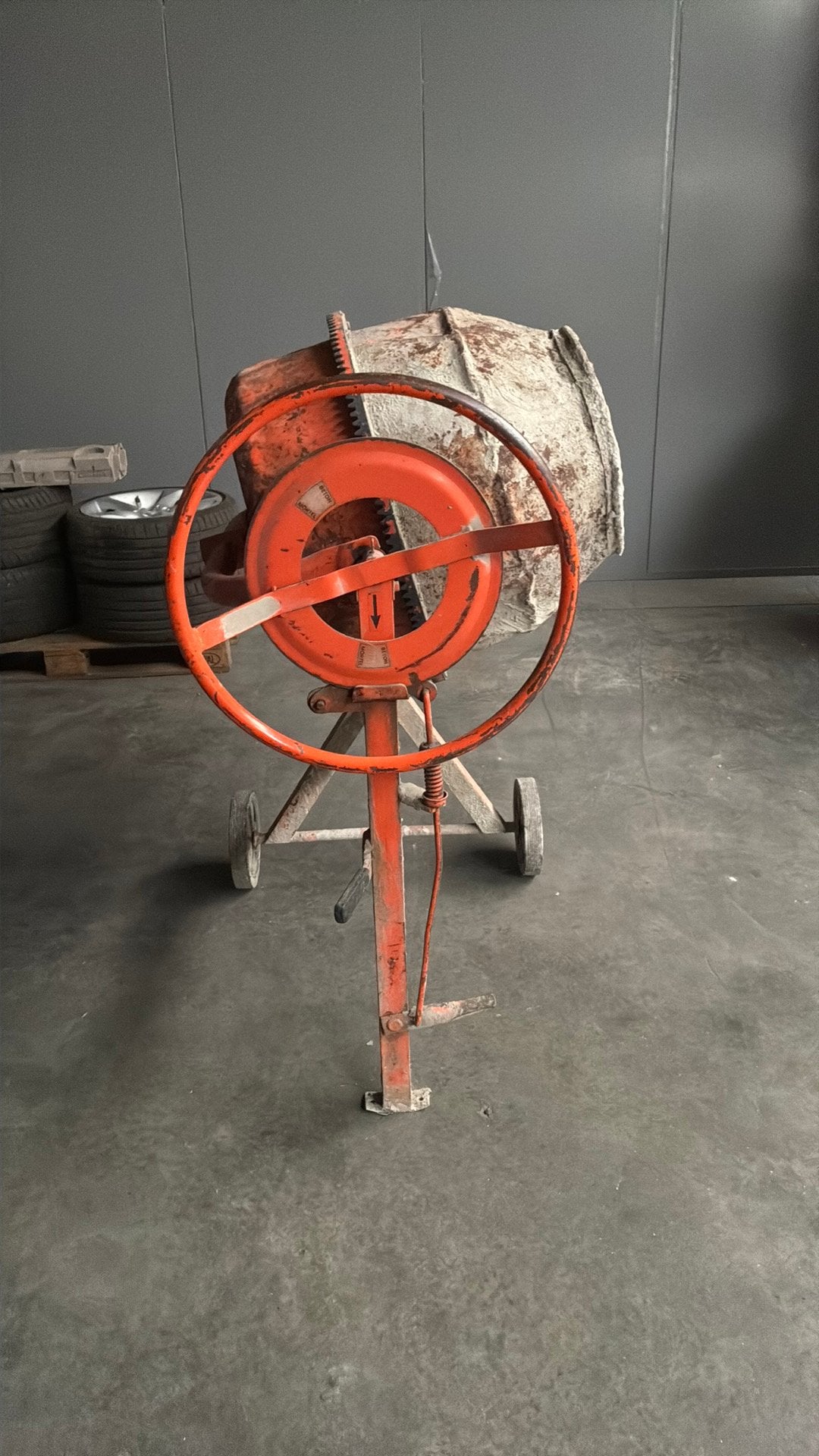 Betonmolen, Ophalen, Gebruikt