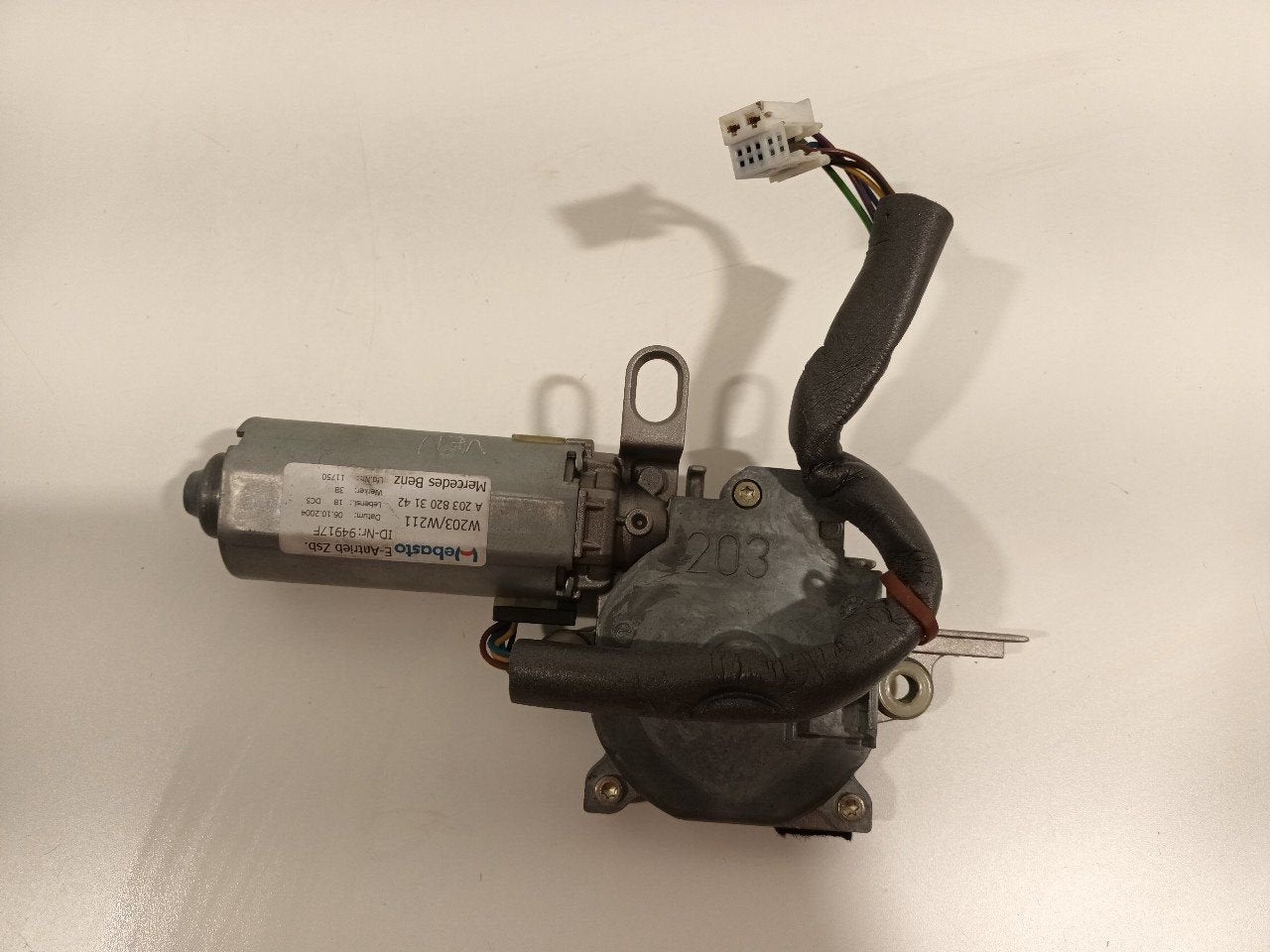 Motor open dak Mercedes-Benz CLS-Klasse, Onderdelen@venauto.nl, Van der Ven Autorecycling B.V., Ettenseweg 76, 4706 PB Roosendaal, The Netherlands