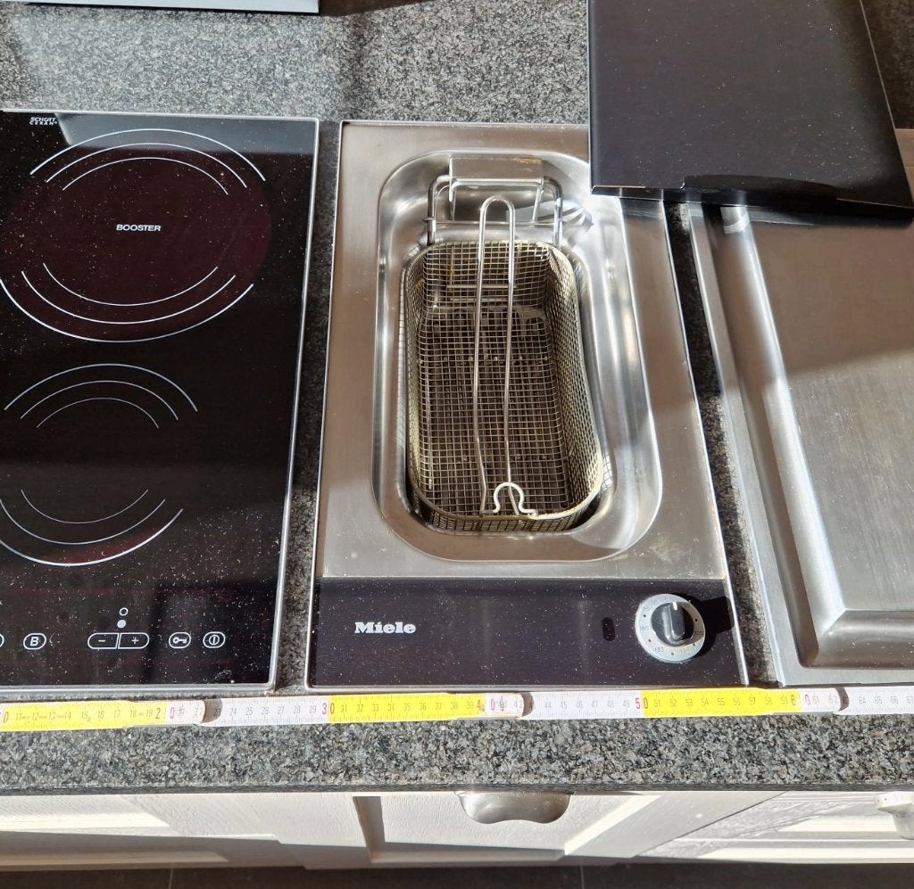 inbouw elektro-friteuse (Miele), Ophalen, Gebruikt, Inbouw, Elektrisch
