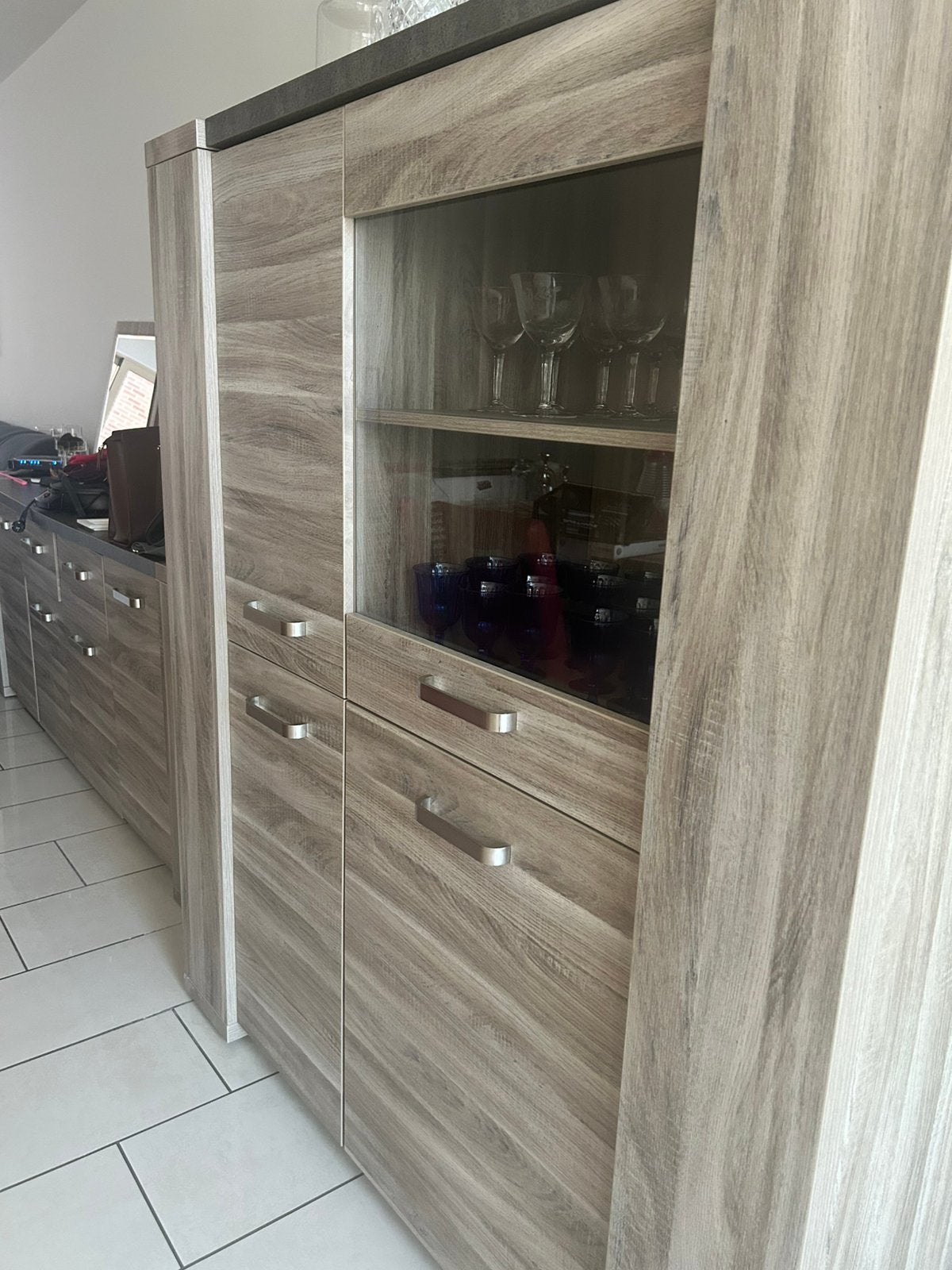 Set: kasten, TV-kast, salontafel, eetkamertafel, Ophalen