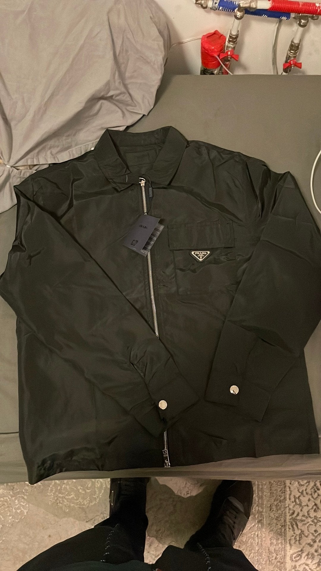 Gilet Prada, Enlèvement, Comme neuf, Taille 48/50 (M), Noir