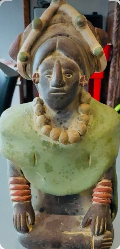 Terracotta beeldje, pre columbiaans, 15 cm hoog, Ophalen