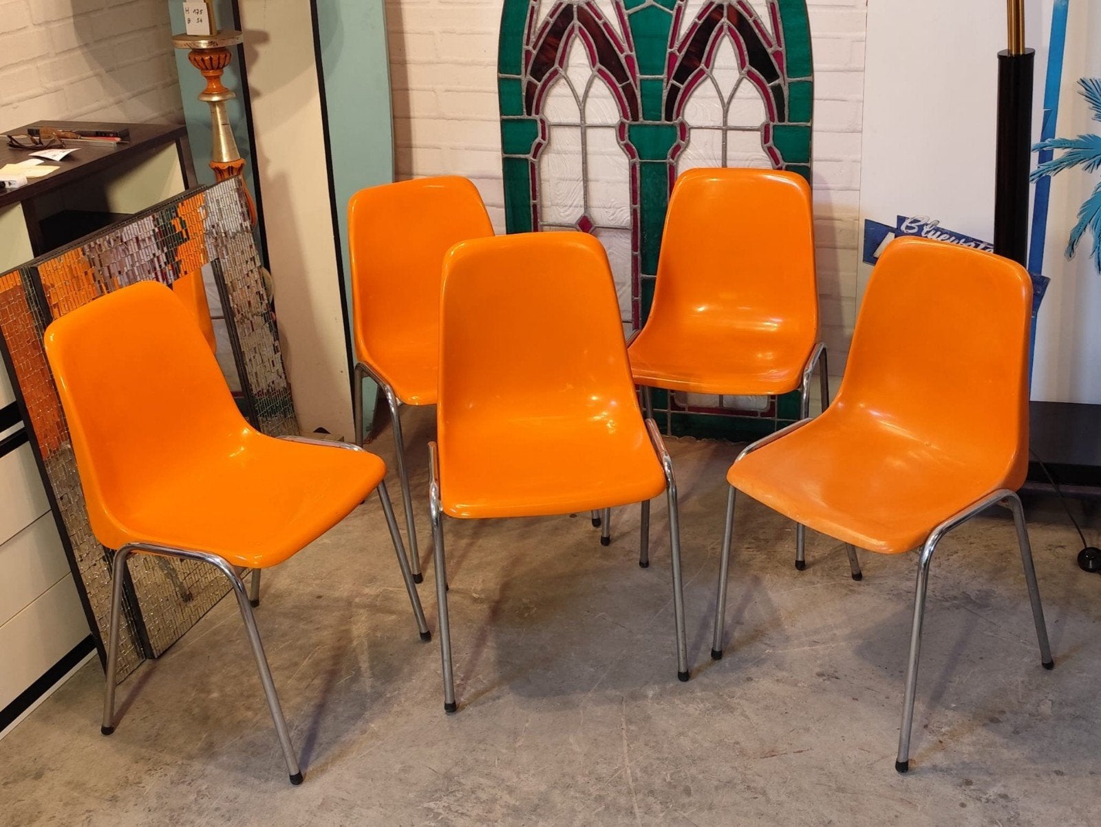 retro.vintage oranje stoelen, Ophalen