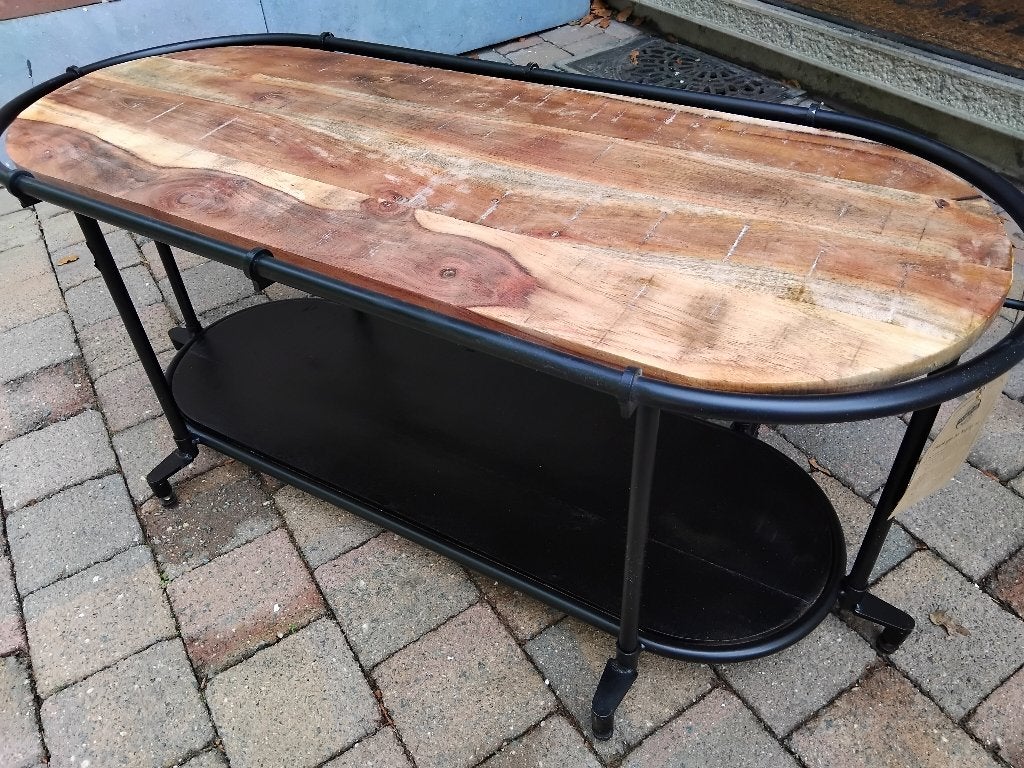 schoenenkast of salontafel in massief hout ovaal, Ophalen, Zo goed als nieuw