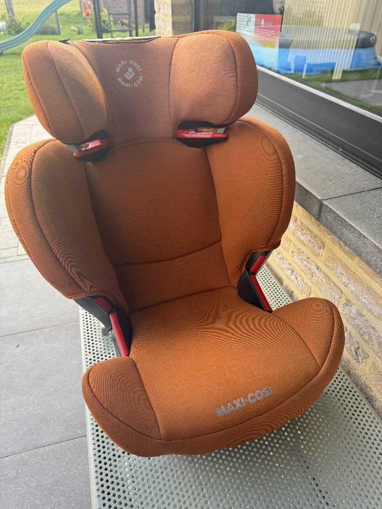 autostoel maxi-coli RodiFix  - Kleur Cognac, Kinderen en Baby's, Autostoeltjes, Ophalen, Verstelbare rugleuning, Zo goed als nieuw