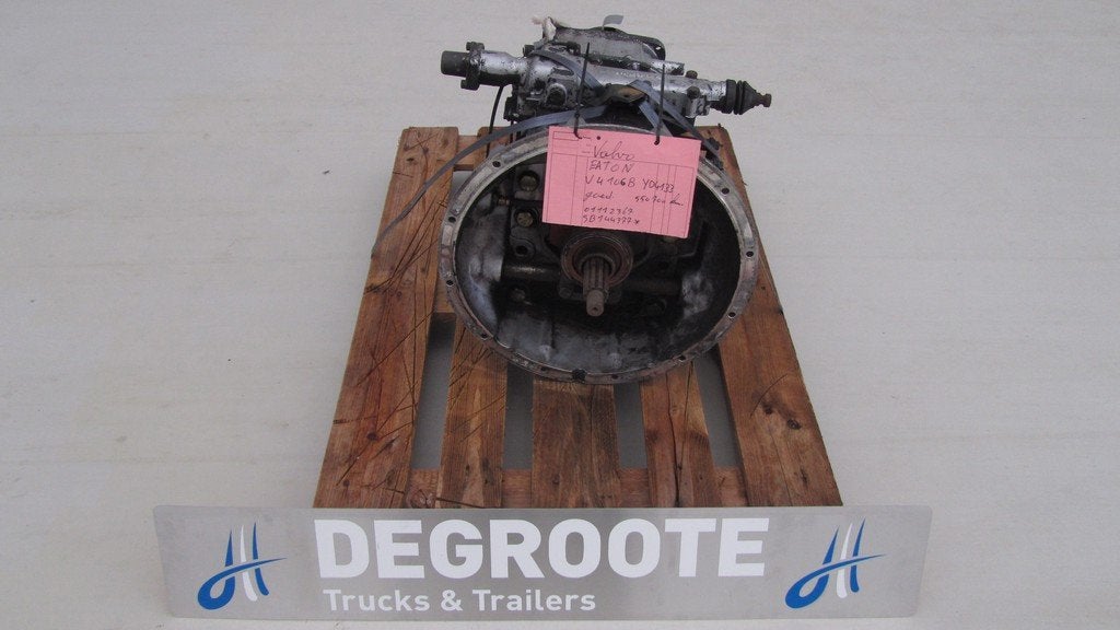 Volvo V4106B Y04133, Utilisé, Volvo, Transmission et Accessoires