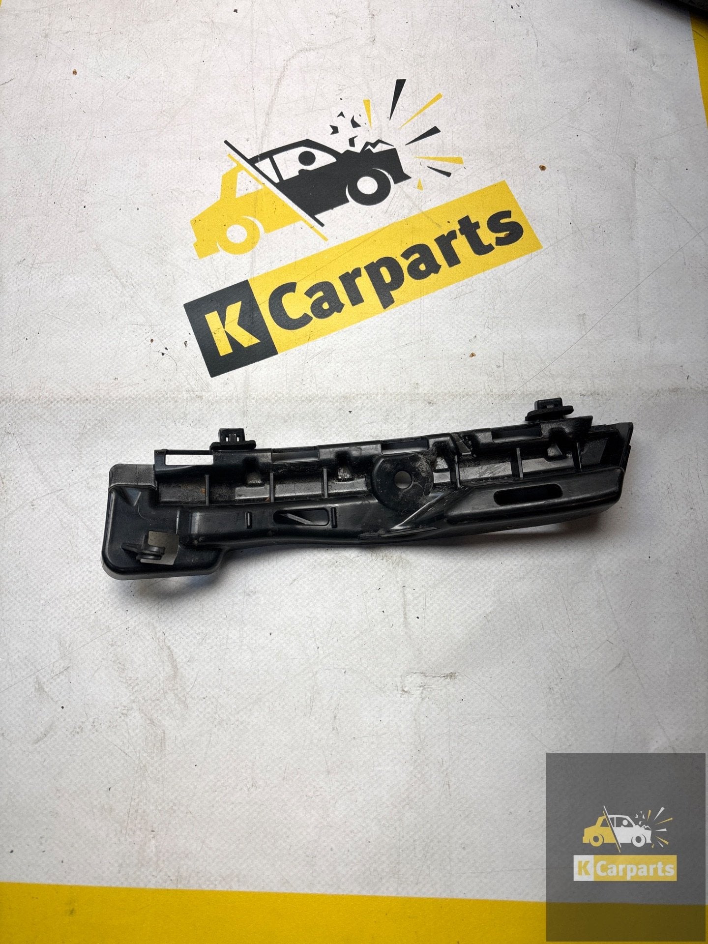 Bumper houder origineel Toyota Aygo 52536-0H040, Info@fabrikant.eu, Fabrikantstraat 1
1000 AA  Amsterdam, NL, Toyota, Fabrikant BV