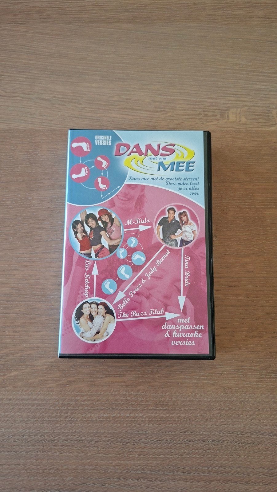 Studio 100 - Dans met ons mee - VHS videocasette, Enlèvement ou Envoi