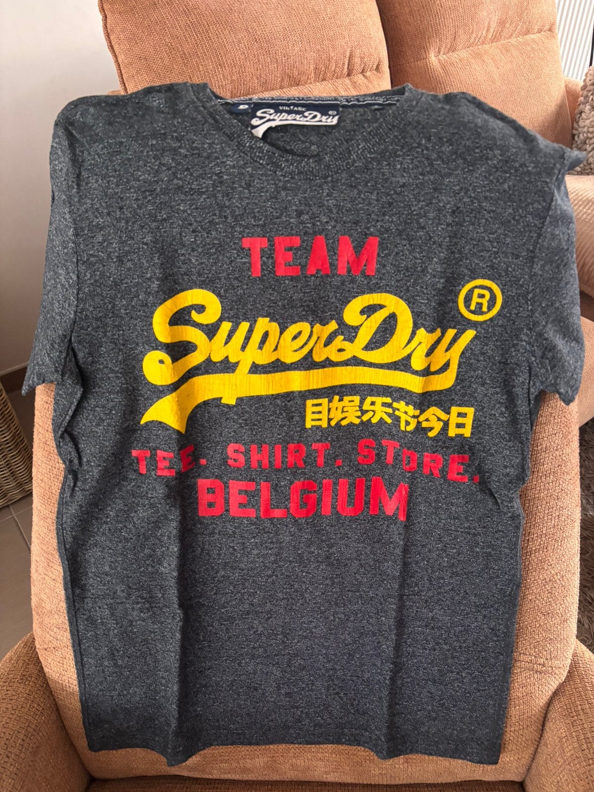 T-shirt Superdry 2016 Belgique Édition limitée taille S, Enlèvement ou Envoi, Comme neuf, Taille 46 (S) ou plus petite