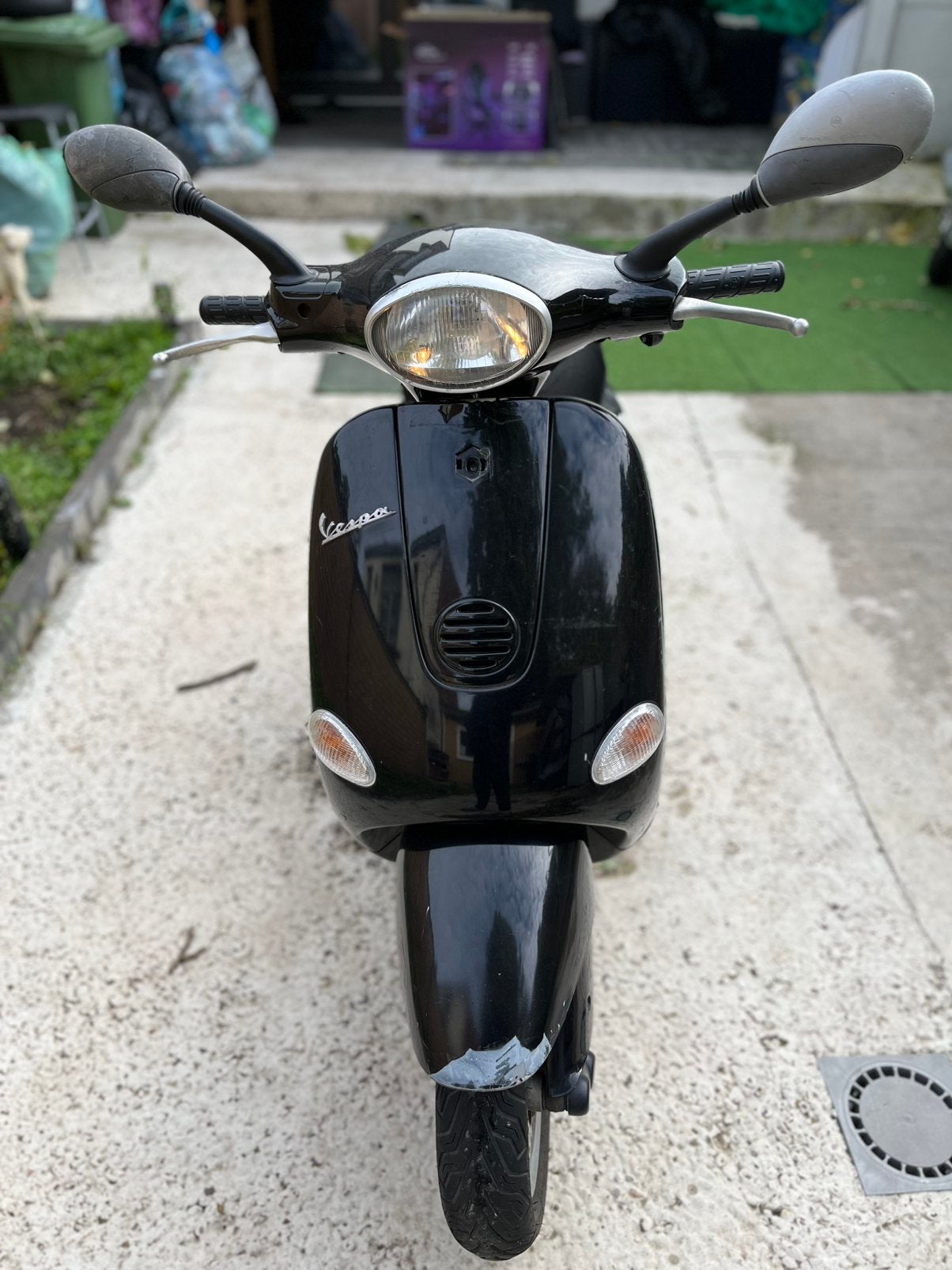 Vespa. ET2. KLAS. B., Vélos & Vélomoteurs, Enlèvement, Comme neuf
