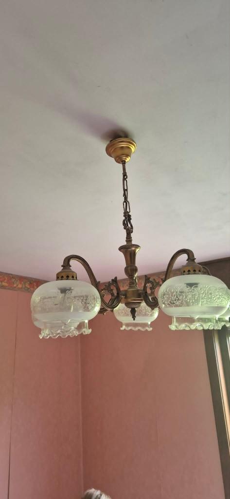 Kroonluchter met gebeitelde glazen bollen, Ophalen, Zo goed als nieuw, Glas, Rétro