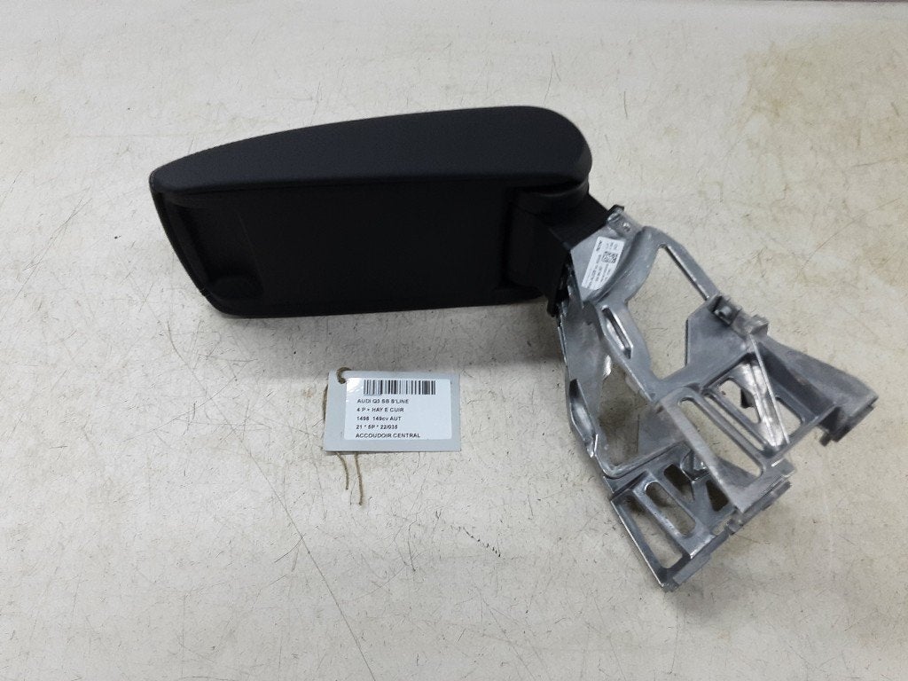 MIDDENCONSOLE Audi Q3 Sportback (F3N) (83A864283), Info@audi.de, Audi, Audi AG, Gebruikt