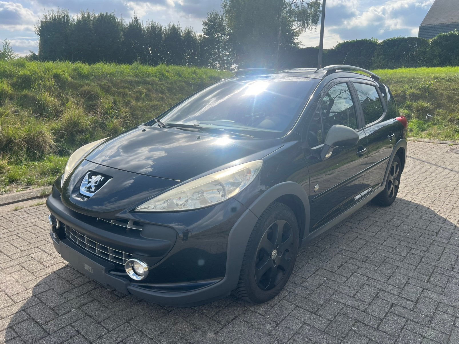 Peugeot 207/1.6HDI/2008/255.000Km/Euro4/Airco/Carnet, Autos, Achat, Entreprise, Boîte manuelle, Noir
