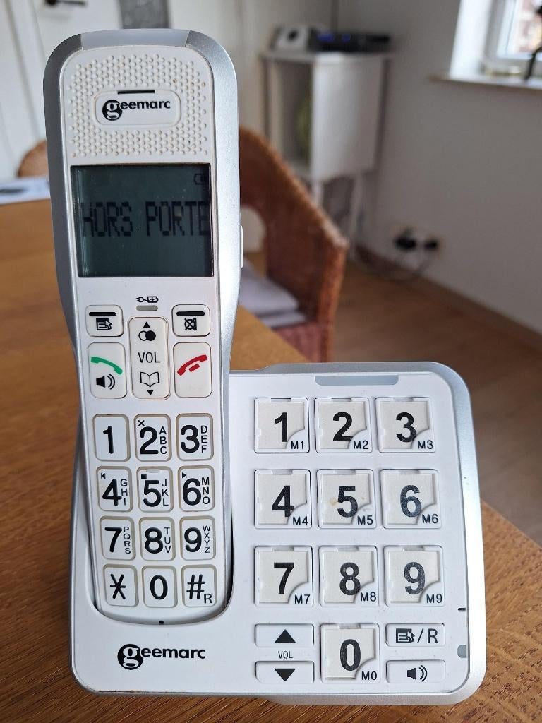 Téléphone personnes malentendantes - telefoon slechthorenden, Enlèvement, Utilisé, 1 combiné