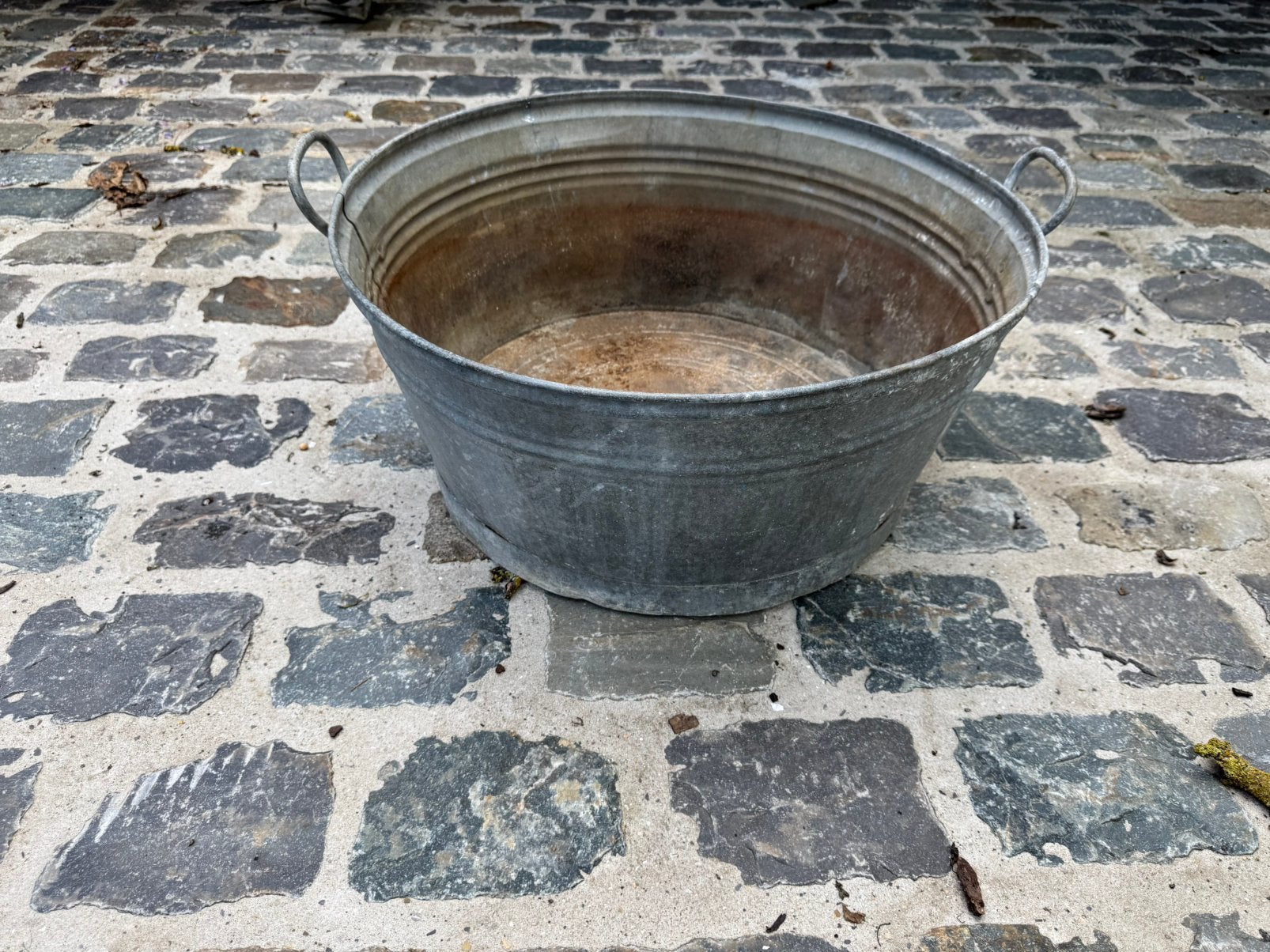 bassine en metal, 40 cm ou plus, 70 cm ou plus, Rond, Enlèvement