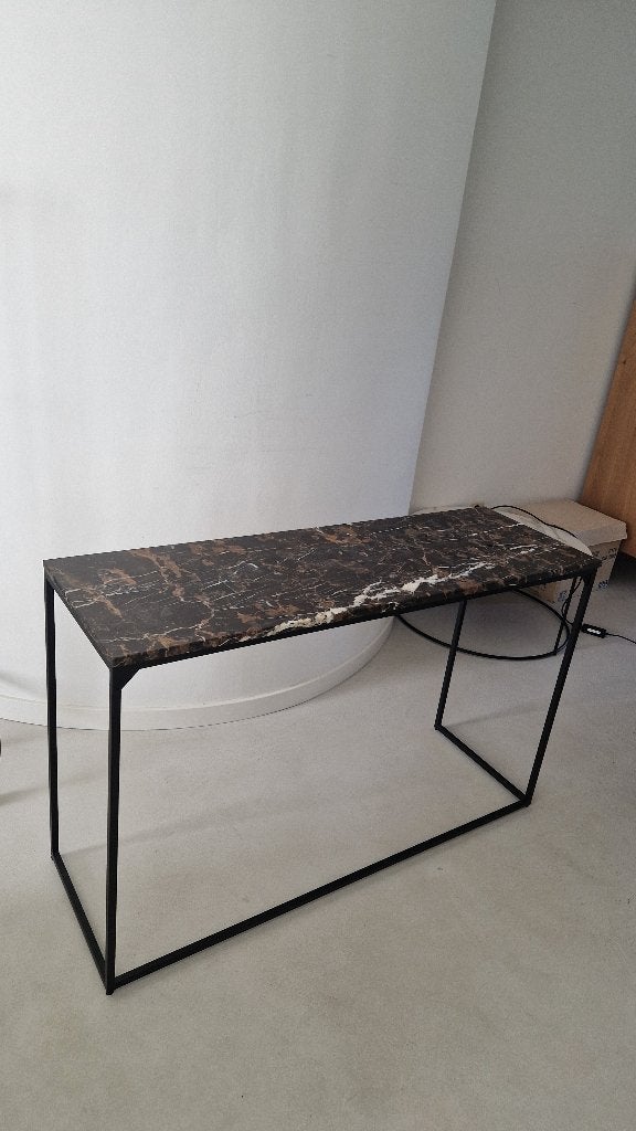 Side table Juntoo model Kubo, 100 à 150 cm, 25 à 50 cm, Comme neuf, Enlèvement