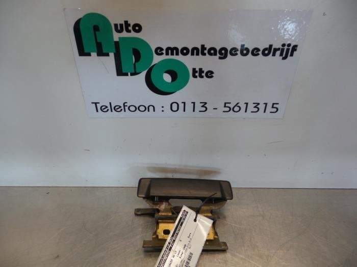 Portiergreep 4Deurs links-voor van een BMW 3-Serie (3-Serie, Gebruikt, -, -, Ophalen of Verzenden