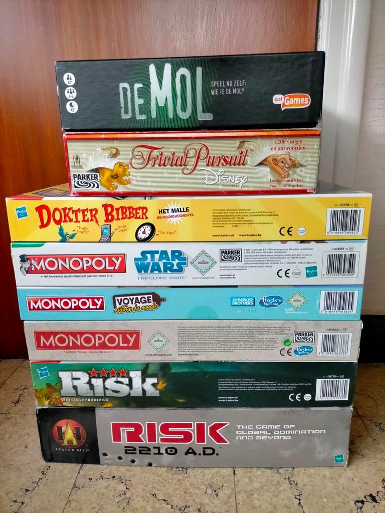 Gezelschapsspellen, Hobby & Loisirs créatifs, Cinq joueurs ou plus, Enlèvement ou Envoi, Utilisé, Hasbro
